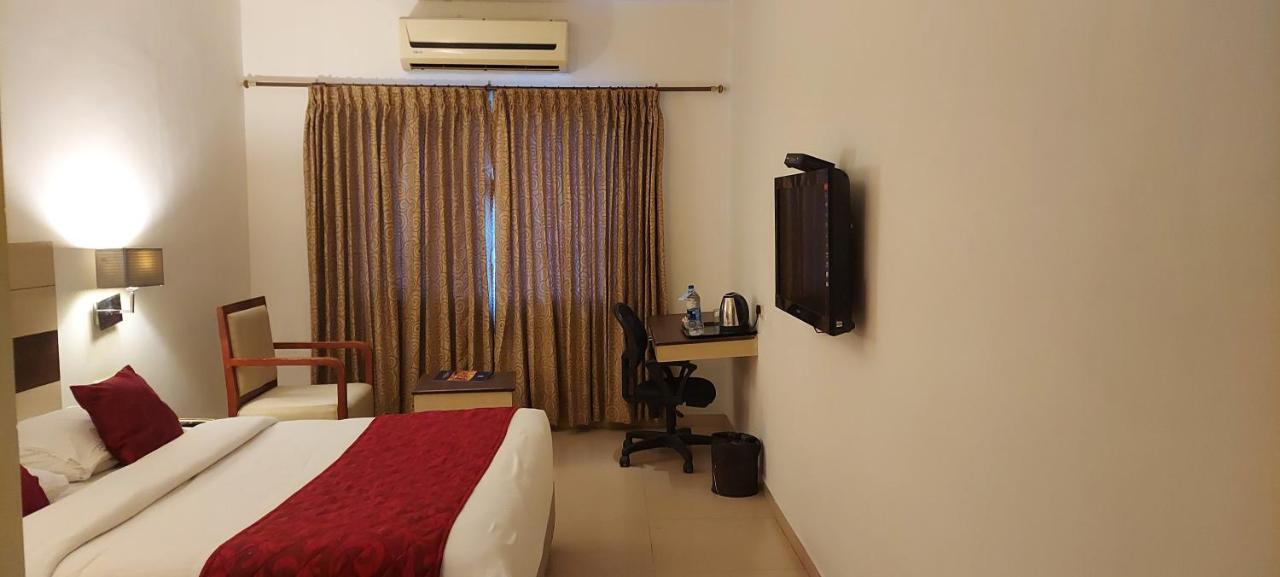 Srm Hotel Tuticorin Ngoại thất bức ảnh